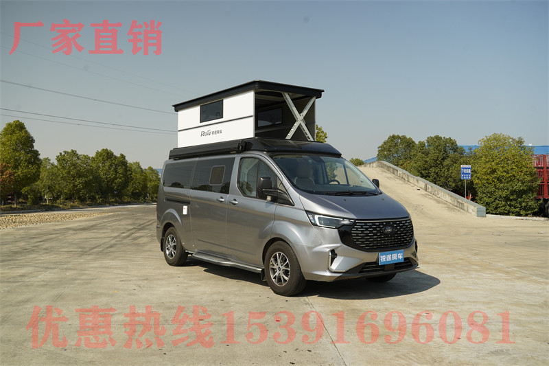 大通c型3.0t四驅(qū)房車