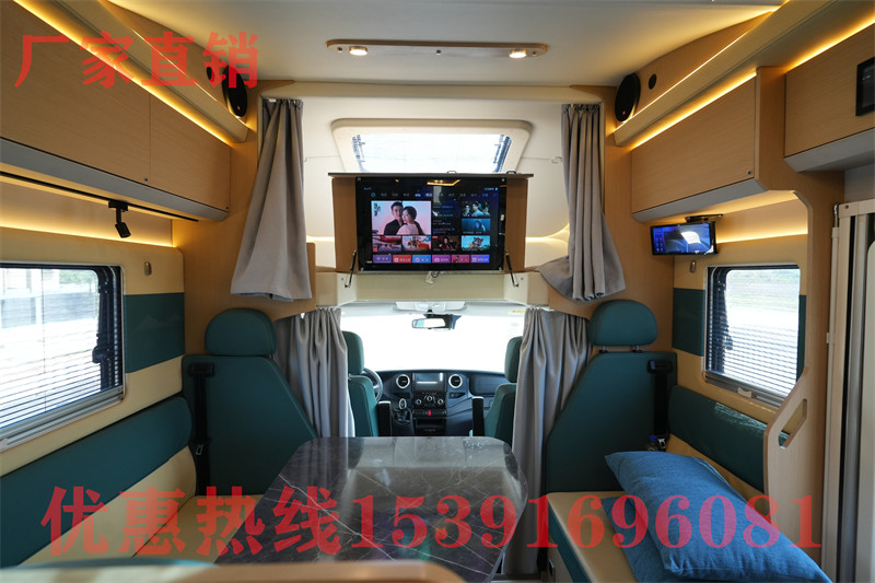 2023款福特房車 新款福特F550房車亮相!廚衛(wèi)齊全還能拉摩托車,玩家最愛